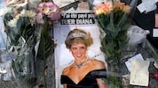 Mit Blumen gedachten die Menschen weltweit der ums Leben gekommenen Diana. 