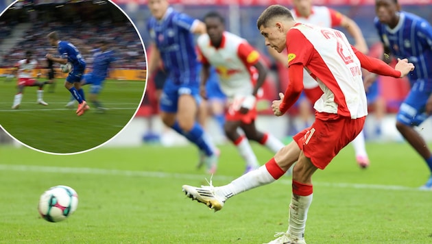 Ein später Elfer rettet Salzburg einen Punkt. Blau-Weiß mit dem Referee.