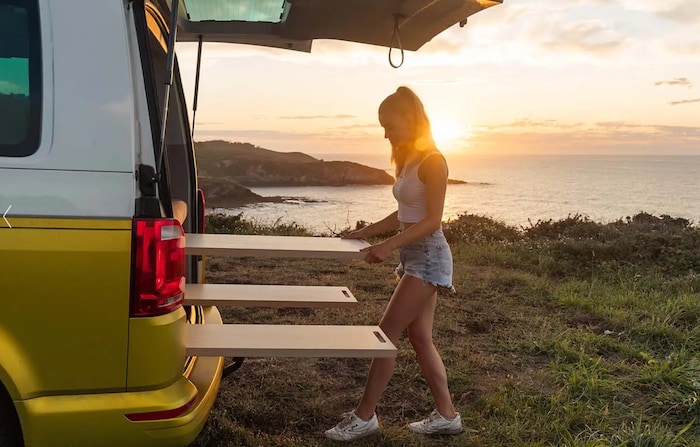 Campingfeeling pur – das kann man mit den praktischen Campingboxen der Firma CampBok erleben.