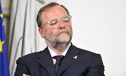 NEOS-Staatssekretär Josef Schellhorn sagt offen, was er von den SPÖ-Vorschlägen hält.