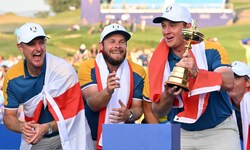 2023 beim Ryder Cup hielt Sepp Straka (re.) den Pokal in den Händen. Ob er heuer in New York ...