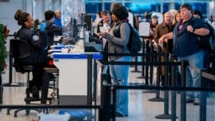 Wer in die Vereinigten Staaten fliegt, kann die Einreise mit einer hierzulande fast unbekannten ...