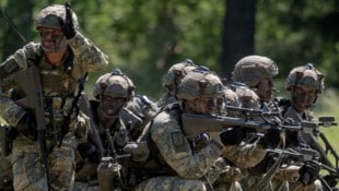 Militärische Aufrüstung ist in ganz Europa angesagt.