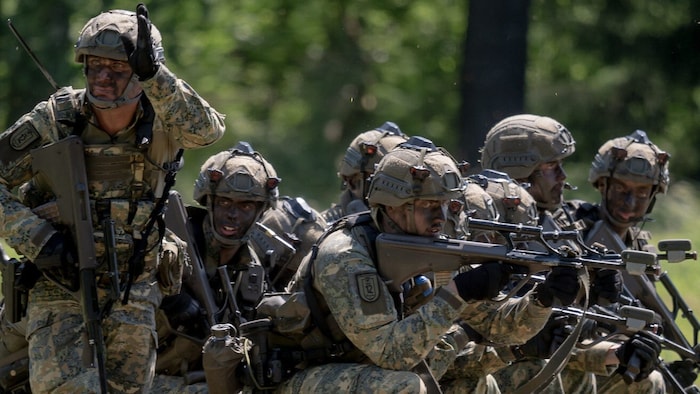 Grundwehrdiener bei einer Übung in Allentsteig