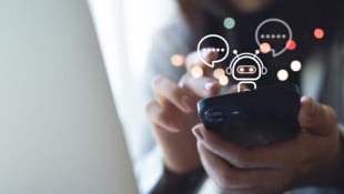 KI-Chatbots haben ihre Prinzipien – die sich mit der richtigen Überzeugungstaktik jedoch ...