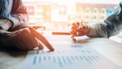 Österreichs Unternehmen bleiben weiterhin verhalten, was Investitionen angeht. Aktuell setzt man ...