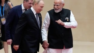 Beim SCO-Gipfel in China zeigte sich der russische Staatschef unglücklich über die aktuelle ...