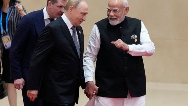 Beim SCO-Gipfel in China zeigte sich der russische Staatschef unglücklich über die aktuelle ...