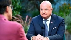 Bundeskanzler und ÖVP-Chef Christian Stocker bei Klaus Webhofer im ORF-Sommergespräch
