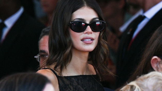 Kaia Gerber zog in Venedig alle Blicke auf sich.