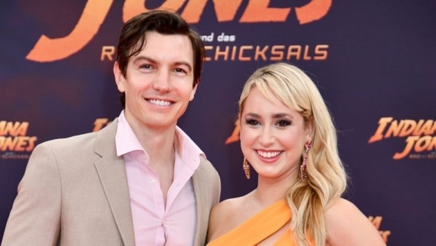 Mellencamp und Grimaldi 2023 bei der Premiere von „Indiana Jones und das Rad des Schicksals“ in ...