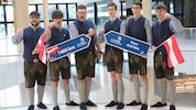 Tarik, David, Raphael, Stefan, Tobias und Markus (v.l.n.r.) vertreten die Bundeshauptstadt bei ...