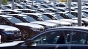 Rund zwei Drittel der Neu-Pkw werden auf Firmen zugelassen.