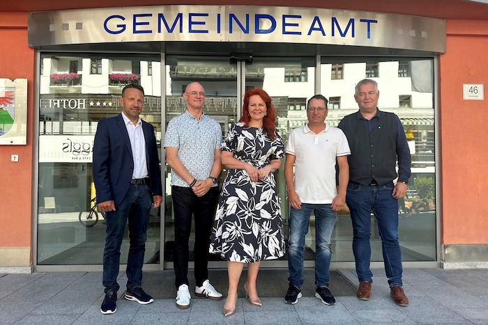 Hagele mit Bürgermeistern des Planungsverbandes Stanzertal