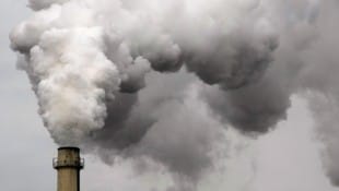 Rechenzentren für KI pusten in den USA große Schadstoffmengen in die Luft (Symbolbild).