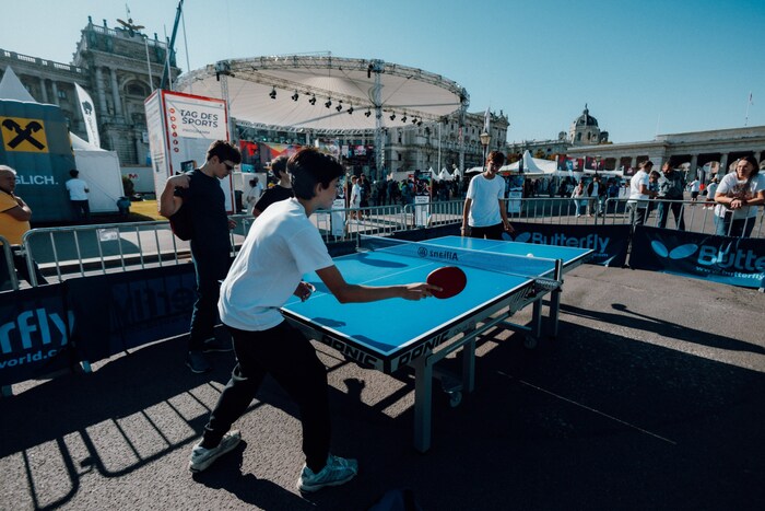 Der Wiener Heldenplatz verwandelt sich beim Tag des Sports am 20. September in eine einzigartige ...