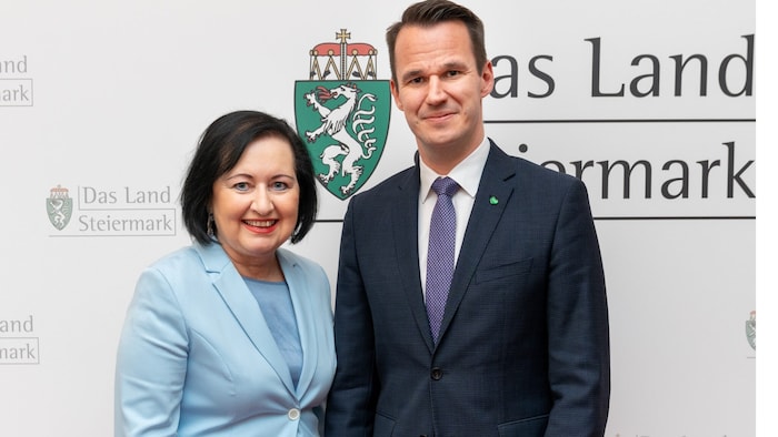 Bildungsdirektorin Meixner und Landesrat Hermann (FPÖ) sind bereit für das neue Schuljahr.