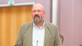 Bernie Weber (Grüne) wünscht sich eine Gesetzesänderung, um Auszeichnungen wieder aberkennen zu ...