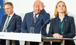 Bittere Stunden für die Parteichefs. Würde Österreich heute wählen, ging sich die ...