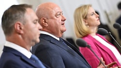 So richtig angekommen ist die Regierung bislang nicht: Schwarz-Rot-Pink schafft es einfach nicht ...