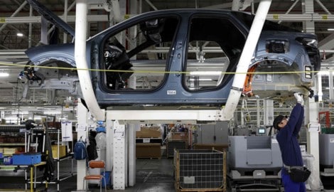 Wegen der Drosselung der Entwicklungspläne für Elektroautos fielen in der zweiten Jahreshälfte ...