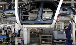 Österreichs Wirtschaft in der Krise. Vor allem die Autoindustrie bekommt diese ordentlich zu ...