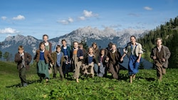 Die Hirtenkinder tauchen voll in ihre Rollen ein.