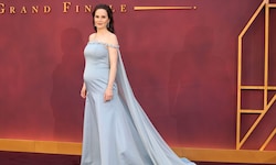 Michelle Dockery zeigte sich bei der Premiere des „Downton Abbey“-Finales überglücklich, mit ...