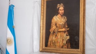 Das gestohlene Gemälde „Porträt einer Dame“ ist in einer Immobilienanzeige in Argentinien ...