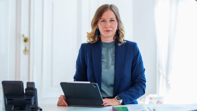 Claudia Plakom von der ÖVP ist seit dem 2. April 2025 Bundesministerin für Europa, Integration ...
