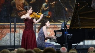 Pianistin Alexandra Segal und Geigerin Marley Erickson