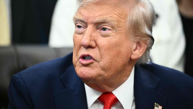 Trump sagte am Freitag, er erwarte weitere Anklagen gegen von ihm als Feinde wahrgenommene ...