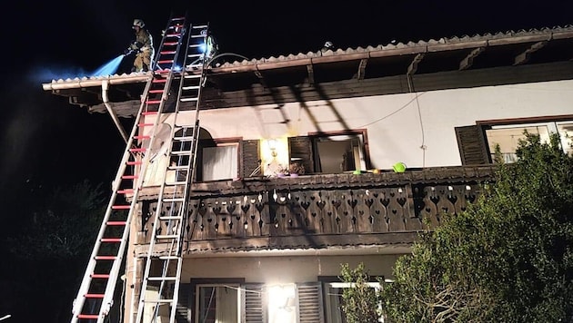 Die Flammen drohten auf den Rest des Gebäudes überzugreifen