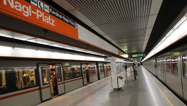 In der Station Kardinal-Nagl-Platz kam es zu dem Vorfall (Symbolbild).