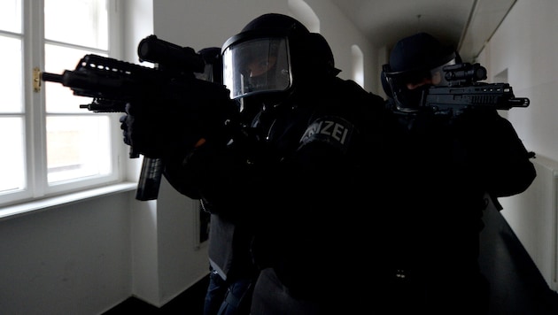 Die Spezialeinheit rückte in Gnigl aus.