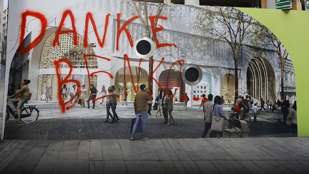„Danke, Benko“: Gläubiger haben bei den Signa-Pleiten Milliarden verloren.