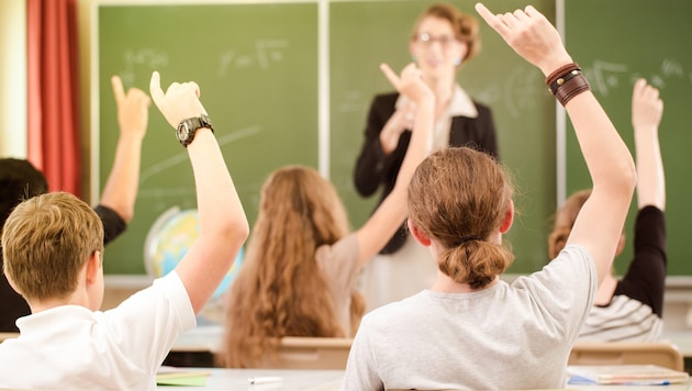 Schüler stellen Fragen. Blöd nur, dass es nicht auf alle Fragen eine Antwort gibt.