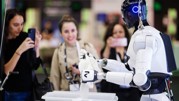 Überall Künstliche Intelligenz und Roboter: Auf der Internationalen Funkausstellung (IFA) in ...