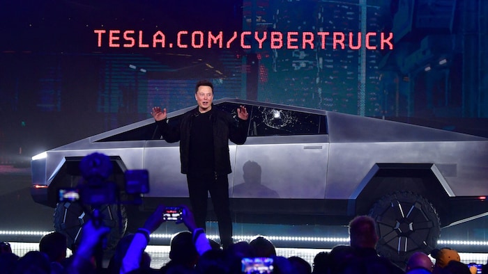 Musk bei der Präsentation seines Cybertrucks