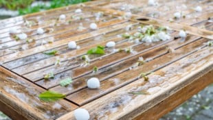 Vorsicht in den kommenden Stunden: Aus Westen ziehen Schauer und Gewitter über Teile ...