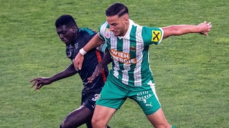 Rapids Ercan Kara biss sich an den Verteidigern von Venezia die Zähne aus.