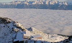 Blick vom Glungezer auf die Nordkette am frühen Samstagvormittag: Unter der dicken Nebeldecke ...