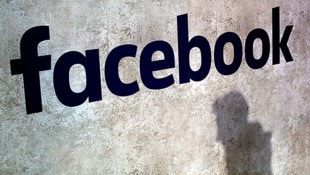 Seine Namensgleichheit mit dem Facebook-Gründer Mark Zuckerberg beschert einem US-Anwalt immer ...