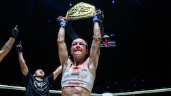 Die 26 Pfund Gold im Muay Thai-Strohgewicht gehören Stella Hemetsberger.