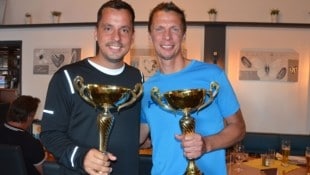 Klaus Eckel (re.) und Ivo Jedlicka gewannen das Padel-Kabarettistenturnier des CasaNova Vienna.