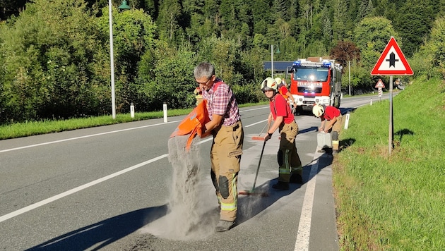 Die Floriani bei den Aufräumarbeiten