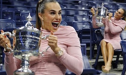 Aryna Sabalenka hat auch das Modeln sichtlich drauf.
