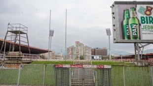 In Zenica wartet ein Stadion mit Ostblock-Charme.