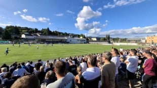 Tolle Kulisse in Ybbs mit rund 1500 Fans.