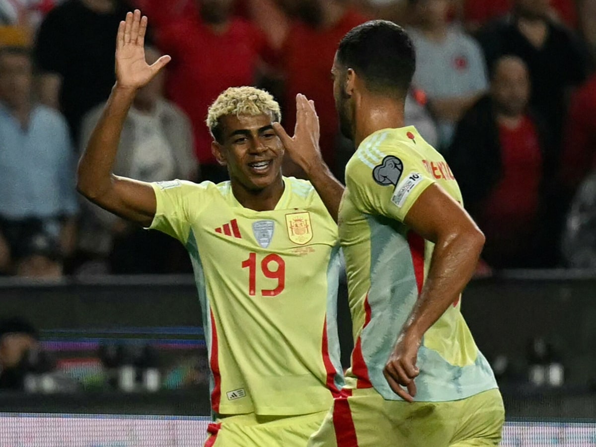 Jilbab nyepong kontol gede